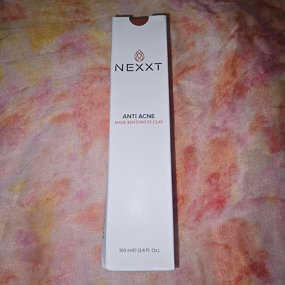 Nexxt Anti Acne Mask Bentonite Clay